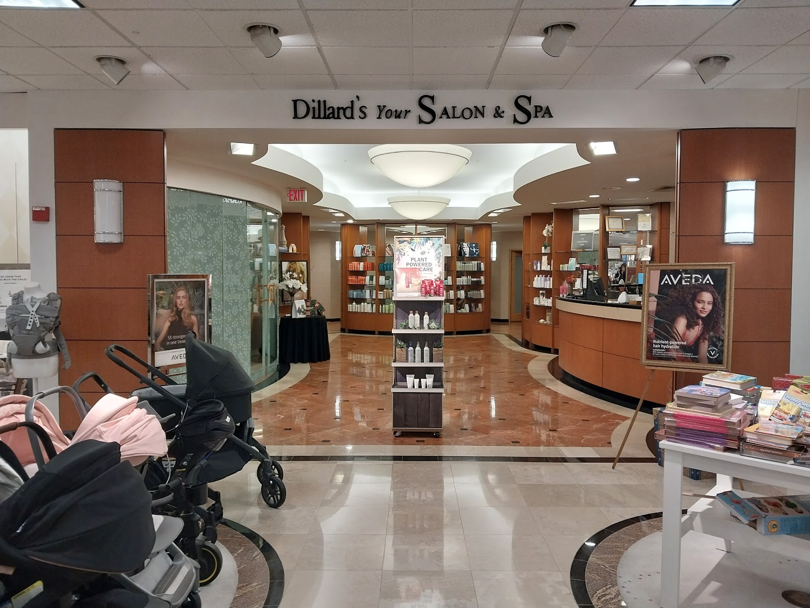 Dillards # 701 - Hurst logo